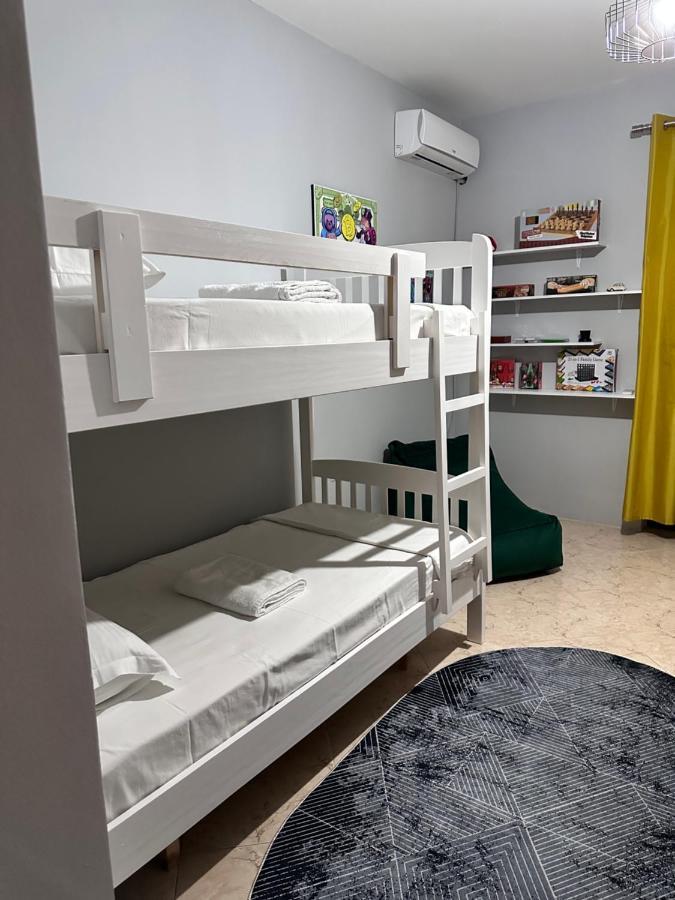 Super House Blloku - 3 Rooms تيرانا المظهر الخارجي الصورة